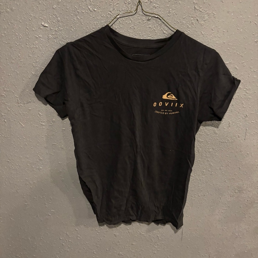 Quiksilver Black T-Shirt with Gold Logo